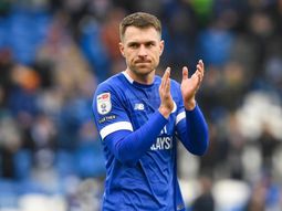 se retiro aaron ramsey, el ex arsenal famoso por la maldicion de la muerte se retiro aaron ramsey, el ex arsenal famoso por la maldicion de la muerte