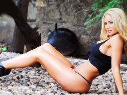 claudia fernandez da consejos intimos para ser mejor amante claudia fernandez da consejos intimos para ser mejor amante