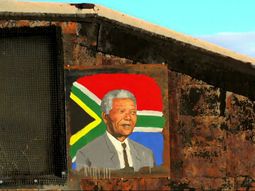 tras 4 anos, u2 presento en facebook su nuevo tema tras 4 anos, u2 presento en facebook su nuevo tema