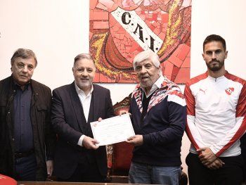 Fabián Doman asumió como presidente de Independiente