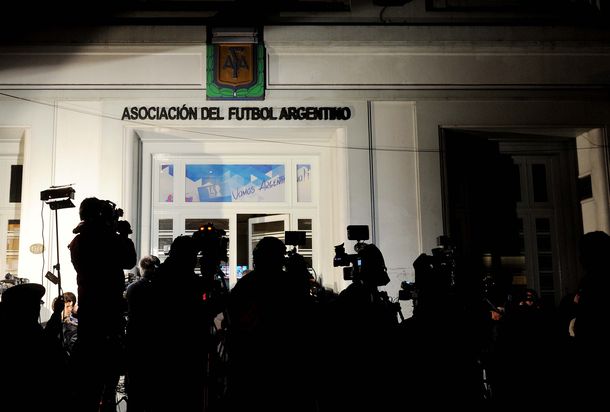 Desde la AFA le pidieron al Gobierno cortar con el contrato del FPT