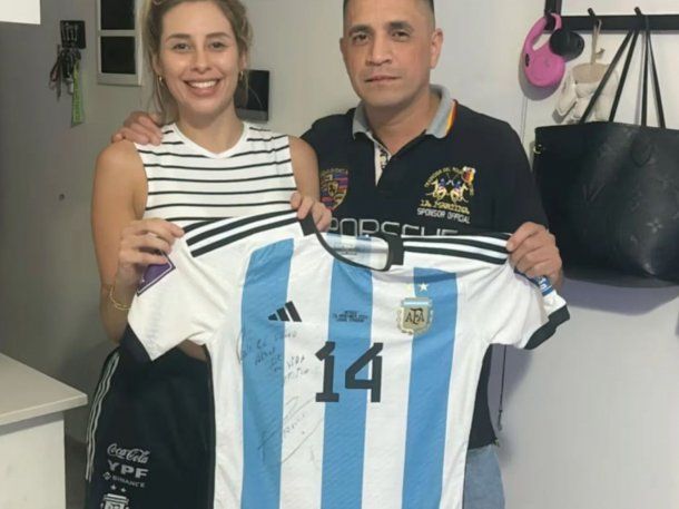 Escándalo: la ex de un campeón del mundo amenaza con venderle la medalla de Qatar 2022