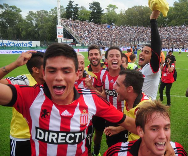 Estudiantes venció a Gimnasia en el clásico de La Plata