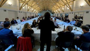 Tras el nuevo revés parlamentario, Milei convocó a jornada de trabajo en Olivos para bajar línea a candidatos