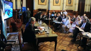 senado: la eleccion directa de legisladores al parlasur obtuvo dictamen de comision senado: la eleccion directa de legisladores al parlasur obtuvo dictamen de comision