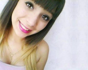 Tiene 15 años y se fue con el novio: no aparece