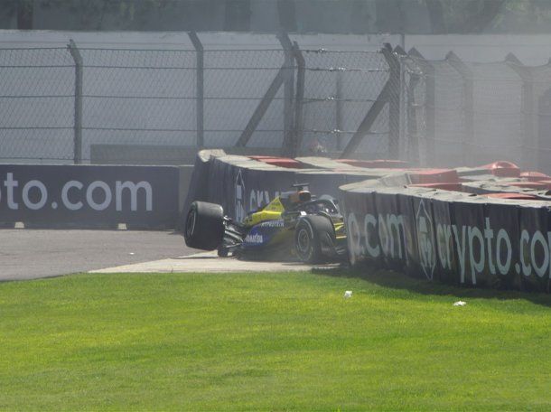 Video: el impactante accidente del compañero de Franco Colapinto en la FP1 de México