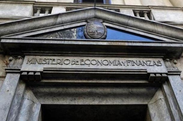 El MEF publicó los datos sobre déficit fiscal