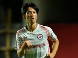 un japones en argentina: ryoga kida tuvo su debut en la primera del bicho un japones en argentina: ryoga kida tuvo su debut en la primera del bicho