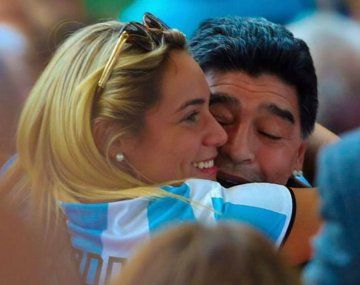 Rocío Oliva reveló quién le impidió estar en el velorio de Diego Maradona
