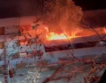 Voraz incendio destruyó un departamento en Belgrano