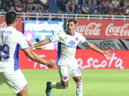 tigre se impuso ante san lorenzo en su duelo por la ultima fecha del torneo tigre se impuso ante san lorenzo en su duelo por la ultima fecha del torneo