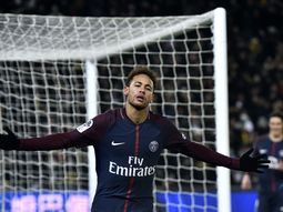 fin del misterio: neymar llego a brasil para operarse y estara dos meses sin jugar fin del misterio: neymar llego a brasil para operarse y estara dos meses sin jugar