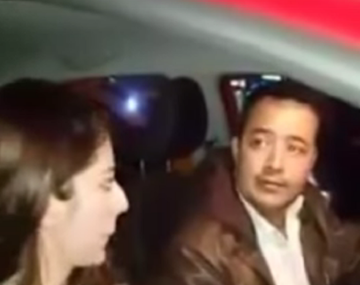 Taxistas agreden al conductor de UberX