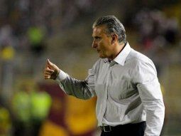 Tite dice que tiene la fórmula para parar a Messi: Sé cómo marcarlo pero no lo voy a decir