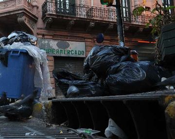 Conflicto entre intendentes y Daniel Scioli por la basura