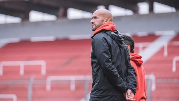 Luego de brillar en Independiente, Ríos pegó el salto a Europa para jugar en España e Italia. Luego de brillar en Independiente, Ríos pegó el salto a Europa para jugar en España e Italia.