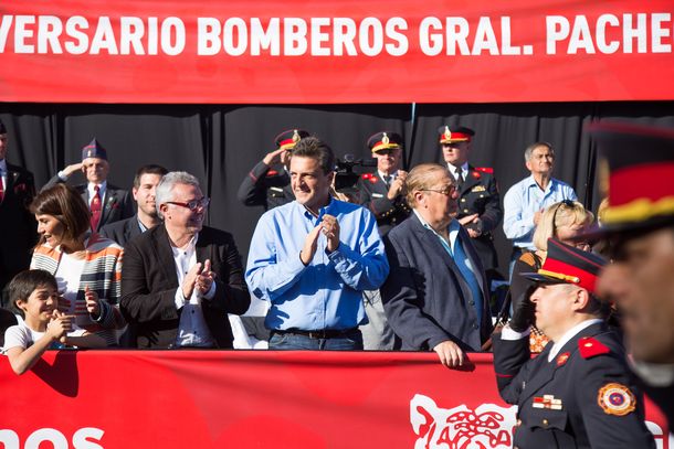 Massa quiere una ley para equiparar la suba de tarifas con las paritarias