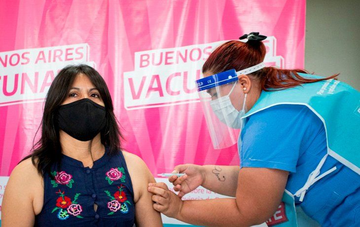 Provincia de Buenos Aires envía turnos para las segundas dosis