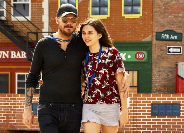 El saludo de Juanita a Tinelli por el día del padre.