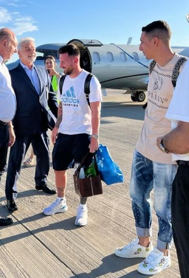 Perotti recibió a Messi y Di María en Rosario