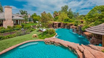 La mansión de Angelina Jolie La mansión de Angelina Jolie