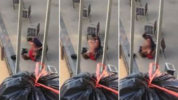 video: una pareja tiene sexo en un parque de barcelona frente a una escuela video: una pareja tiene sexo en un parque de barcelona frente a una escuela