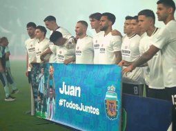 los jugadores de la seleccion homenajearon a juan foyth y joaquin panichelli los jugadores de la seleccion homenajearon a juan foyth y joaquin panichelli