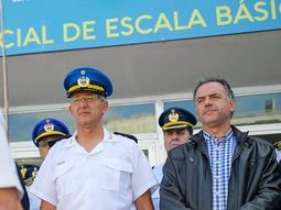 Yamandú Orsi dijo compartir la frustración que mostró el presidente Luis Lacalle Pou tras el asesinato de un niño de 2 años en Pinar Norte. Yamandú Orsi dijo compartir la frustración que mostró el presidente Luis Lacalle Pou tras el asesinato de un niño de 2 años en Pinar Norte.