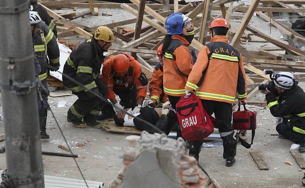 Tragedia en Brasil: al menos 7 muertos por un derrumbe