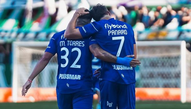 Con un golazo de Barros Schelotto, Gimnasia le ganó 2-1 a Banfield en el sur