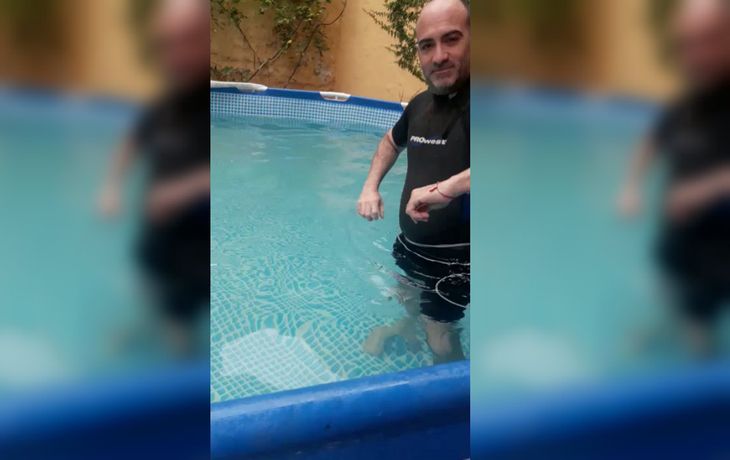 La ingeniosa solución para poder hacer natación en una pileta de lona