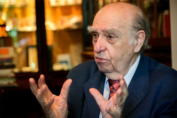 El expresidente Julio María Sanguinetti dijo que el gobierno es consciente de la problemática del atraso cambiario.