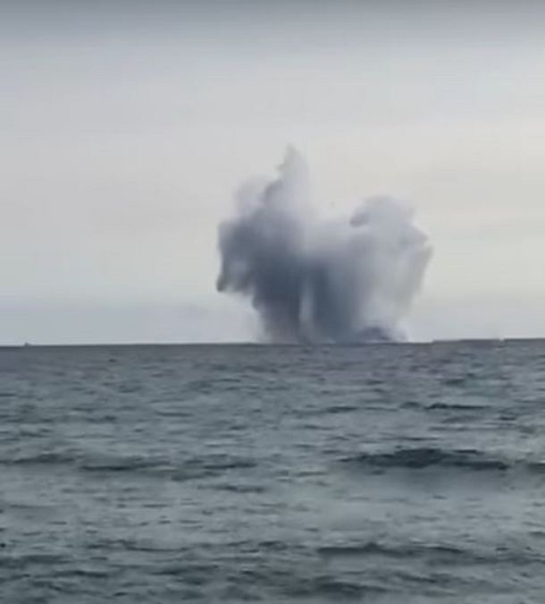 Un piloto perdió el control de un jet y se estrelló en el mar