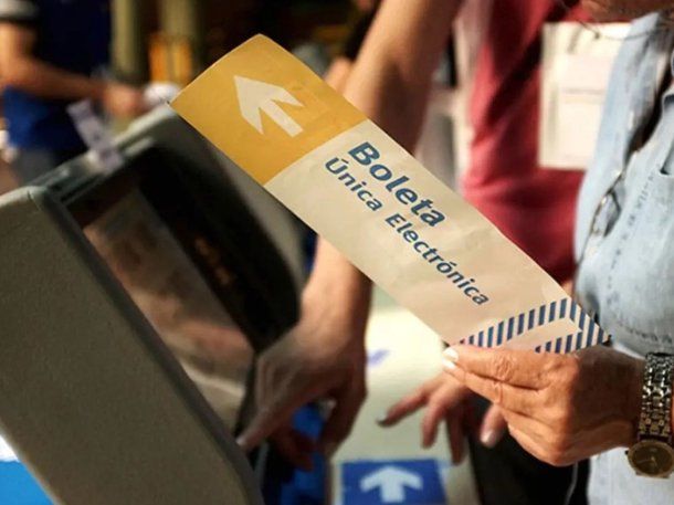 Qué pasa si rompe la veda electoral en la Ciudad Qué pasa si rompe la veda electoral en la Ciudad