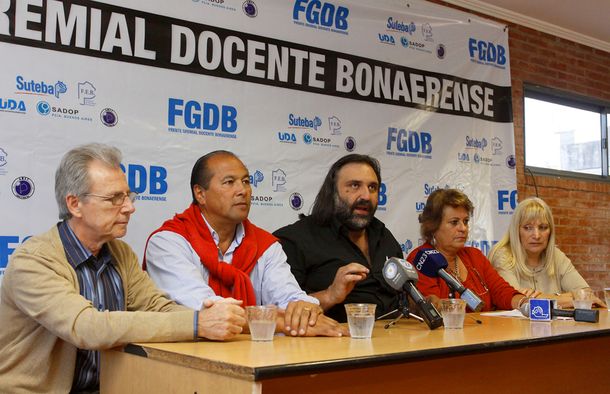 Docentes bonaerenses acatan la conciliación obligatoria