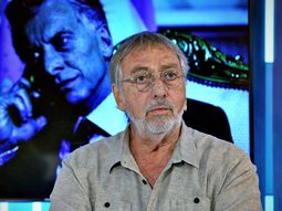 Luis Brandoni suspende las funciones de este fin de semana: tiene fiebre por la segunda dosis
