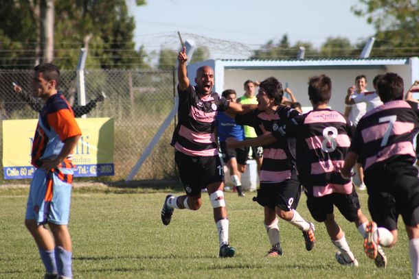Juan Sebastián Verón volverá a jugar al fútbol en un equipo de La Plata