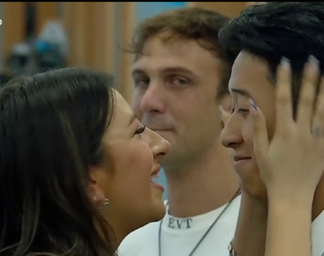 Los memes del tierno momento entre Martín Ku y su novia tras ganar una casa