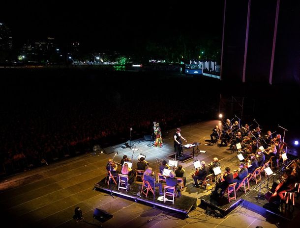 Björk y la Orquesta Estable del Teatro Colón.