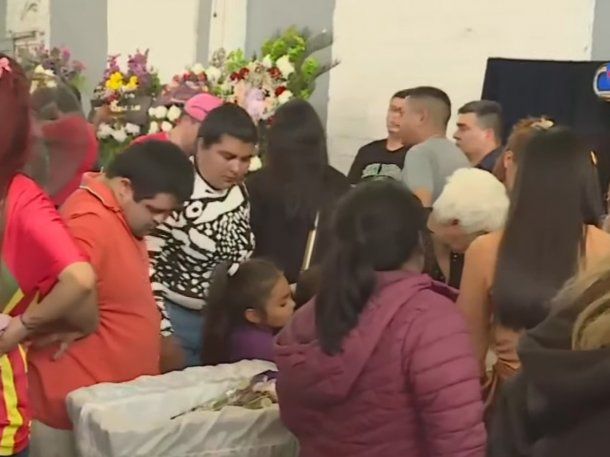 A pura cumbia: la conmovedora despedida a Huguito Flores en Santiago del Estero