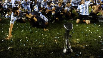 basta de festejos para racing: el campeon vuelve a los entrenamientos