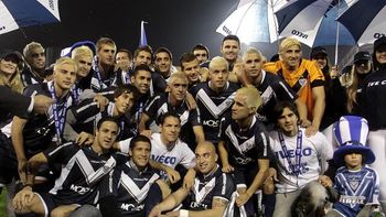 velez: a 18 meses del ultimo titulo, nada parece cambiar velez: a 18 meses del ultimo titulo, nada parece cambiar