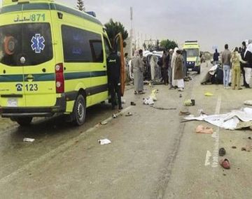 Un grupo armado le disparó a cristianos en Egipto: al menos 23 muertos