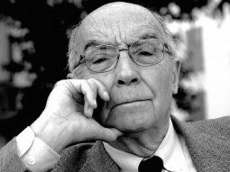 José Saramago