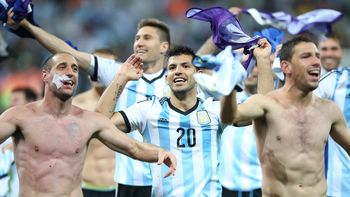 a la final: argentina vencio a holanda en los penales y definira el mundial ante alemania a la final: argentina vencio a holanda en los penales y definira el mundial ante alemania