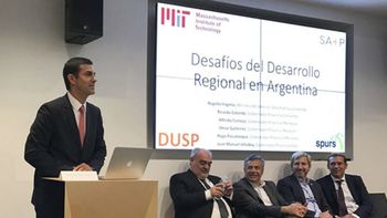 Juan Manuel Urtubey Juan Manuel Urtubey