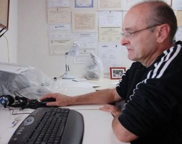 El perito recusado por la jueza Arroyo presentó su título ante la Justicia