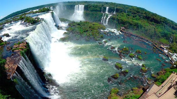 Un derrumbe obligó a cerrar un sector del circuito de Cataratas del Iguazú