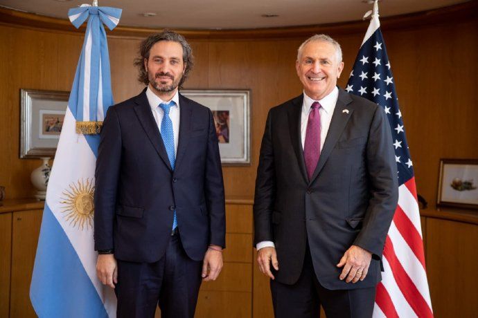 Argentina y Estados Unidos son buenos amigos, dijo embajador norteamericano tras reunirse con Cafiero